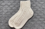Alpakos vilnos kojinės su pynutėmis